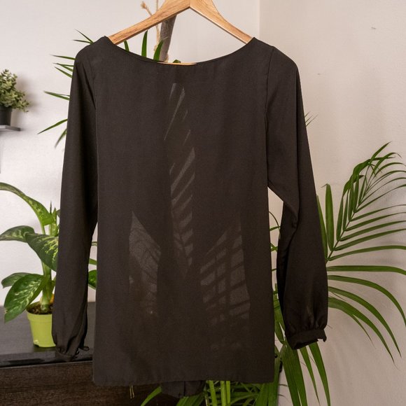 Vintage sheer long sleeve blouse, button open back - Picture 5 of 7